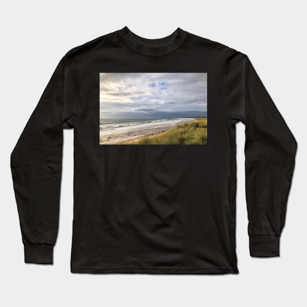 Blustery day on the beach Long Sleeve T-Shirt by Violaman